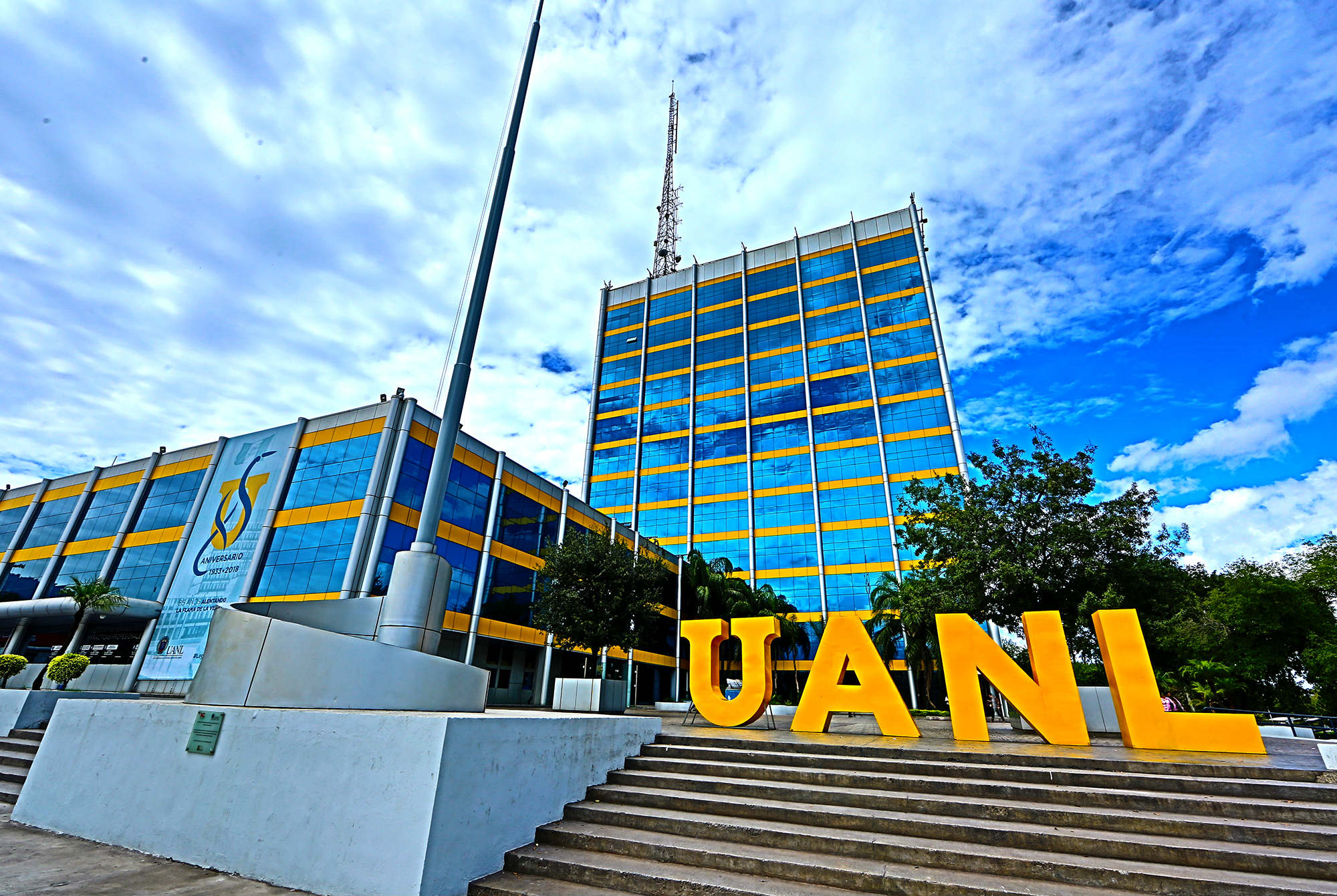 UANL